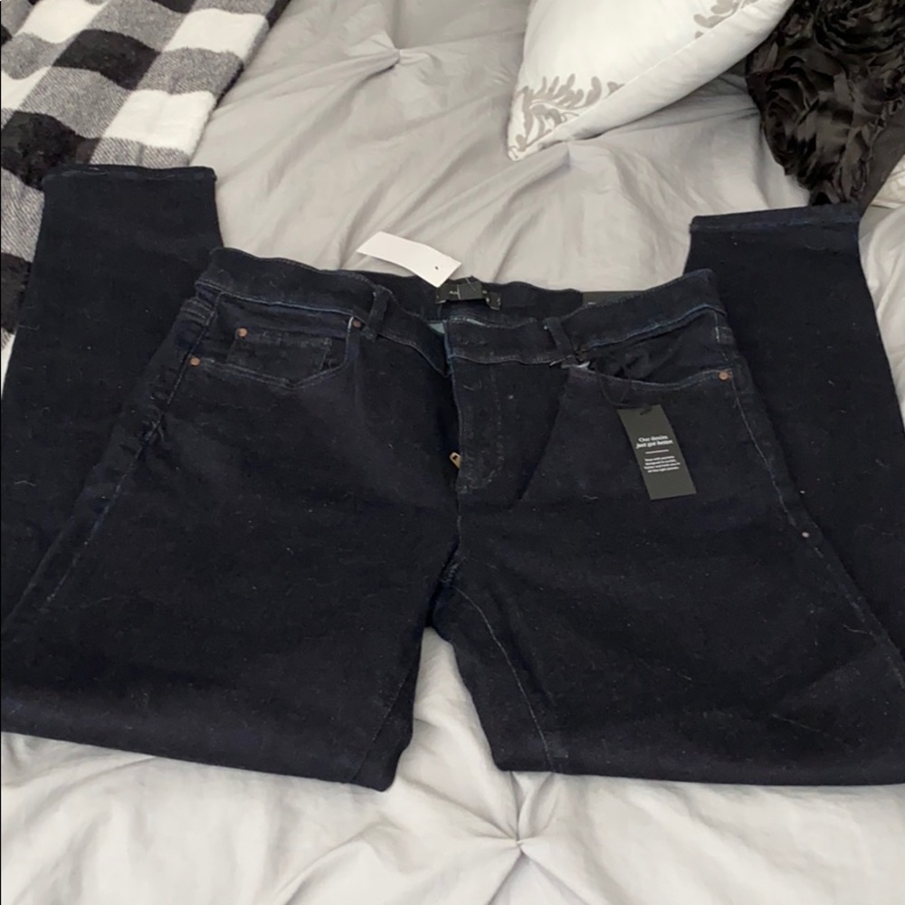Ann Taylor “The Skinny” Dark Wash Jeans
